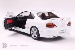 1:18 Solido 1999 Nissan Silvia S15 SPEC-R Aero - Aspen White