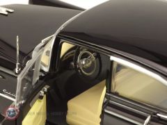 1:24 Greenlight 1955 Cadillac Fleetwood Series 60- The Godfather (1972)