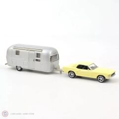 1:43 Norev 1968 Ford Mustang - Airstream Caravan JET CAR