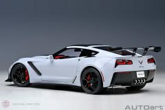 1:18 2019 Chevrolet Corvette C7 ZR1 Gri