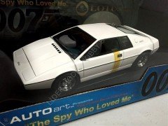 1:18 1986 Lotus Esprit Type 79
