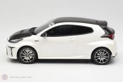 1:18 2022 Toyota GRMN YARIS RALLY PACKAGE - RED II METALLIC 3U5