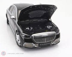 1:18 Almost Real 2021 MERCEDES-MAYBACH-S-CLASS- Hightech Silver/Obsidian Black