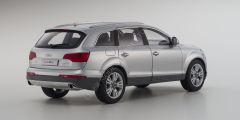 1:18 Kyosho 2010 Audi Q7 Facelift, Lider Model'den