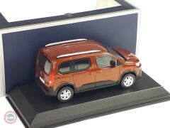 1:43 Norev 2018 Peugeot Rifter