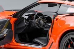 1:18 2019 Chevrolet Corvette C7 ZR1 Turuncu