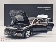 1:18 Almost Real 2021 MERCEDES-MAYBACH-S-CLASS- Hightech Silver/Obsidian Black