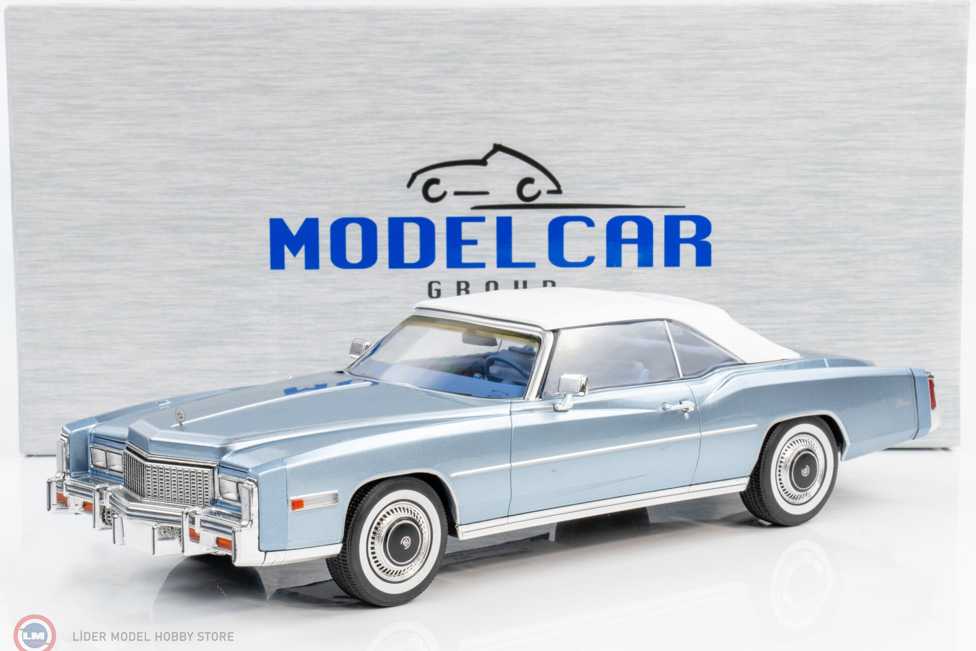1:18 MCG 1976 Cadillac Eldorado Convertible
