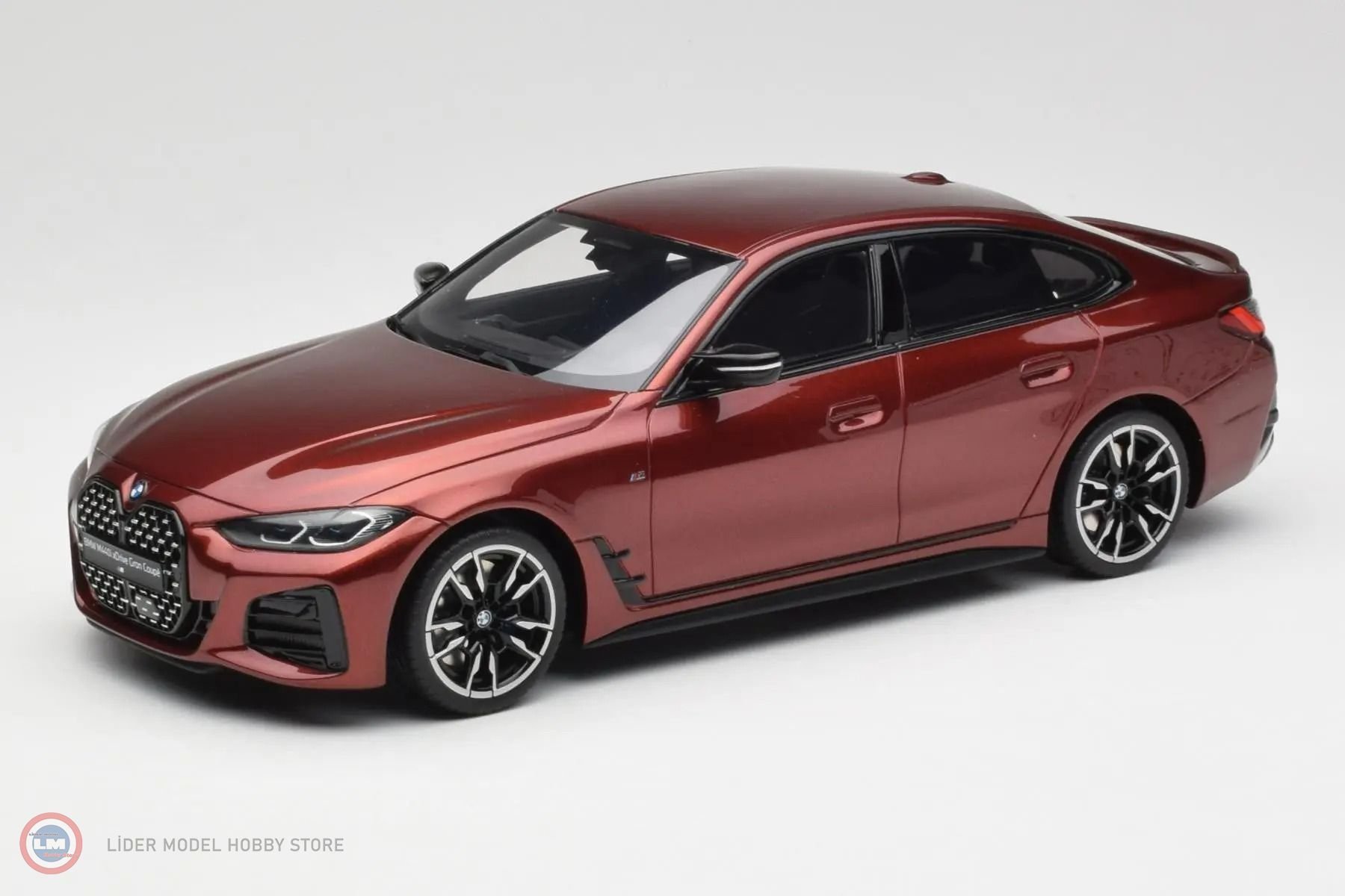 1:18 OTTO 2021 BMW M440I XDRIVE GRAN COUPE - AVENTURIN RED III METALLIC