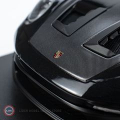 1:18 2023 Porsche 911 (992) GT3RS - 2023 - BLACK W SILVER WHEELS & DECOR