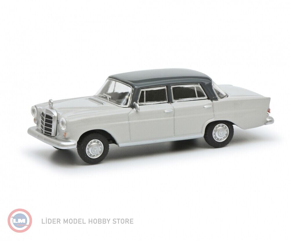 1:64 1961 Mercedes Benz 200 D (W110)