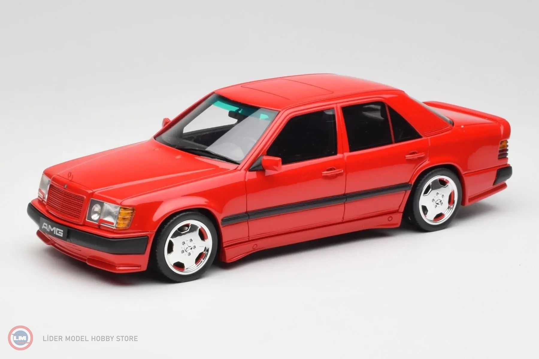 1:18 1987 Mercedes Benz 300 E 6.0 AMG