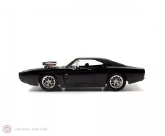 1:24 1970 Dodge Charger Fast & Furious  black & Dom figure