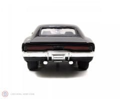 1:24 1970 Dodge Charger Fast and Furious black & Dom figure