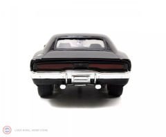 1:24 1970 Dodge Charger Fast & Furious  black & Dom figure