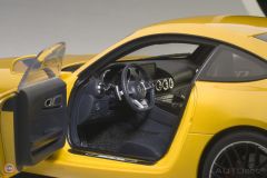 1:18 2016 Mercedes Benz AMG GT S (AMG Solarbeam)