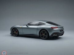 1:18 Polistil 2019 Ferrari ROMA - GRIGIO TITANIO (grey met.) + SHOWCASE