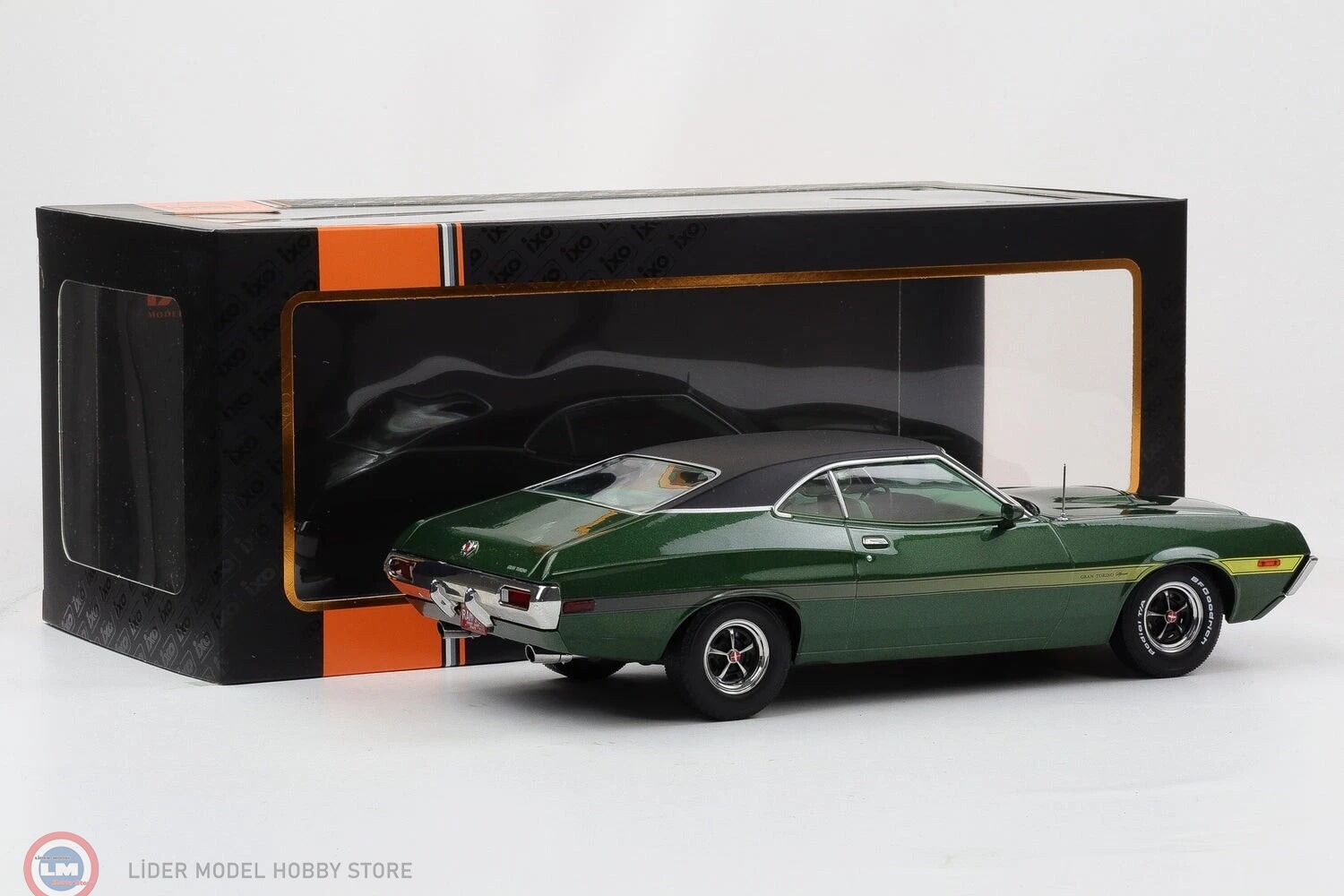 1:18 IXO 1972 Ford Gran Torino Sport
