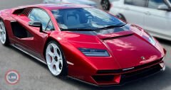 1:18 Lamborghini Countach LPI 800-4 Rosso Efesto