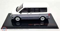 1:43 IXO 2017 Volkswagen T6 Multivan