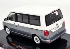 1:43 IXO 2017 Volkswagen T6 Multivan
