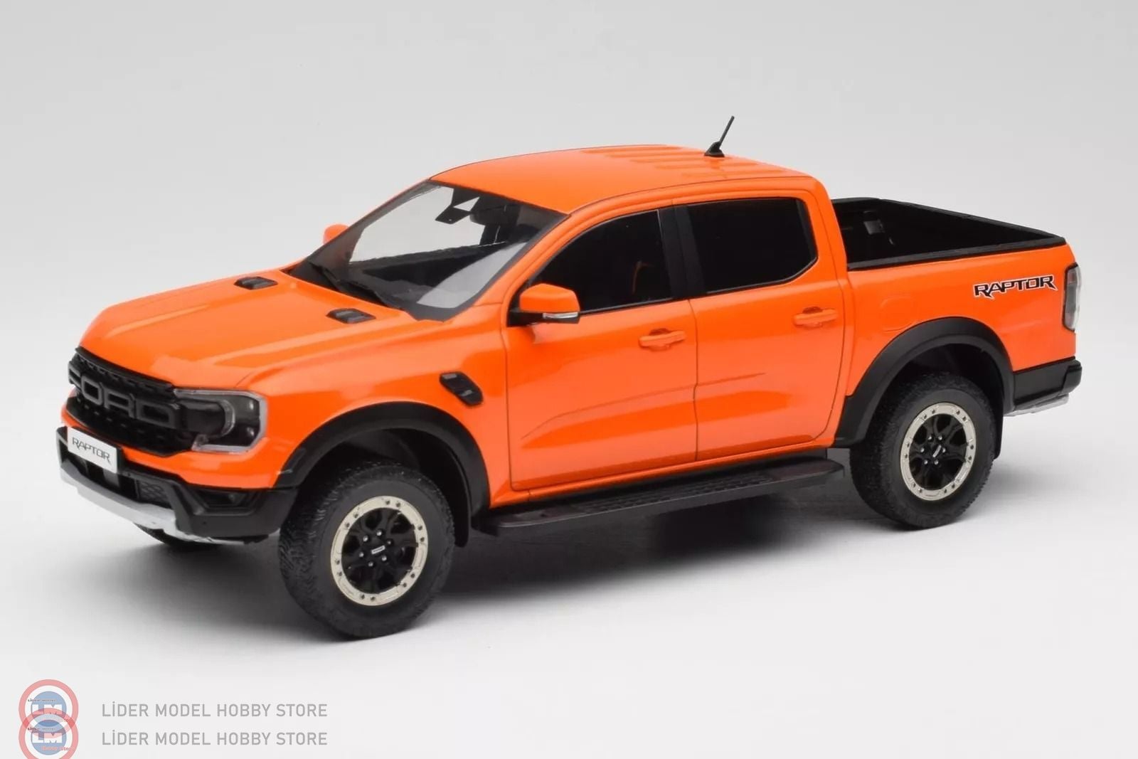 KUSURLU 1:18 MCG 2023 Ford Ranger Raptor
