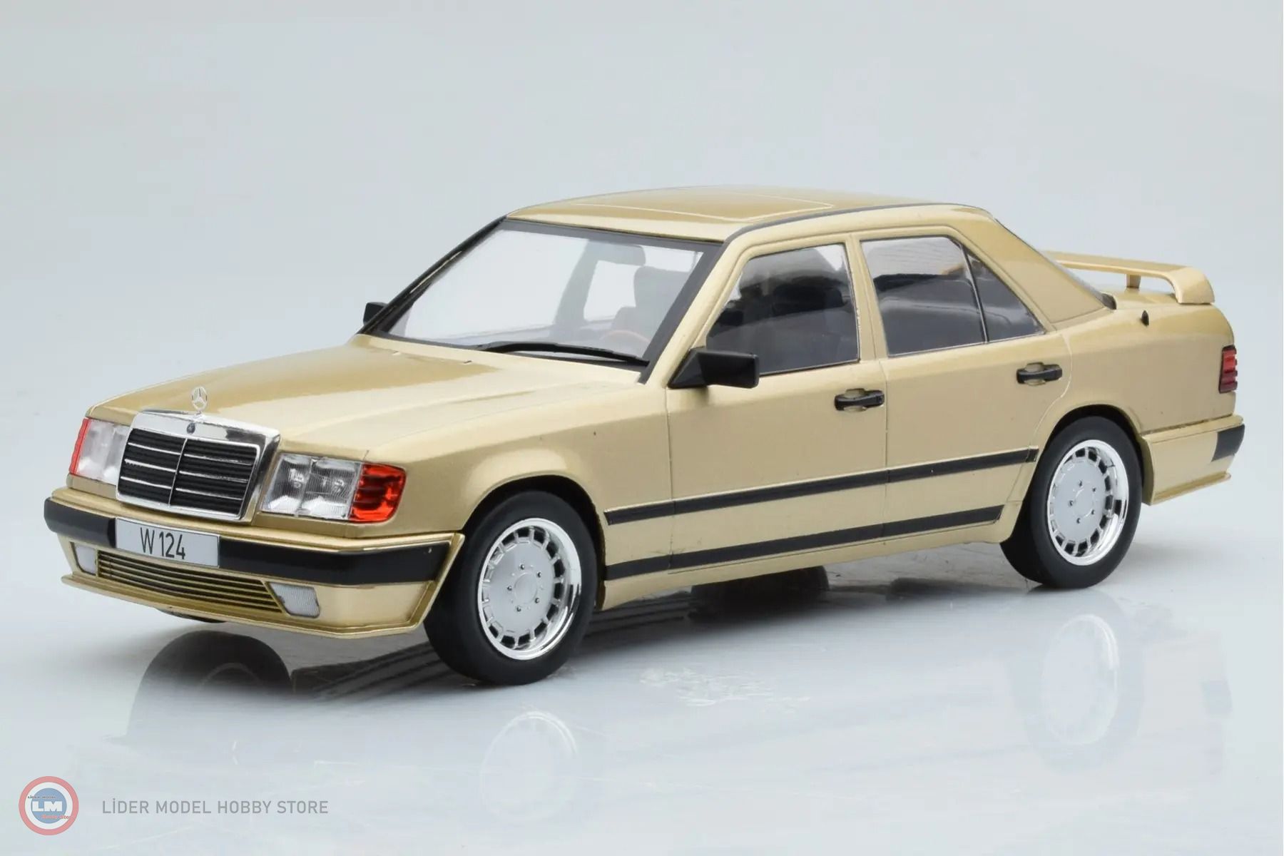 1:18 MCG 1986 Mercedes Benz W124 Tuning