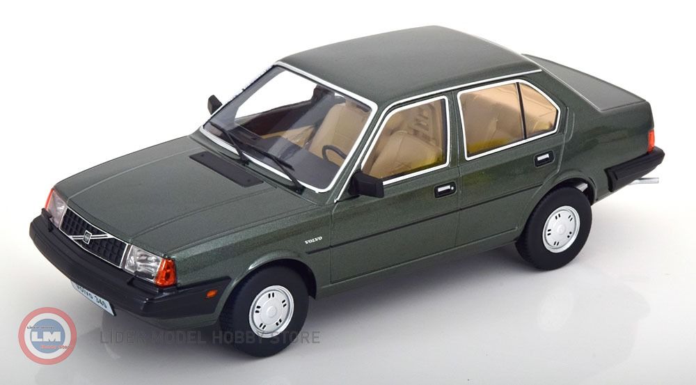 1:18 1987 Volvo 340