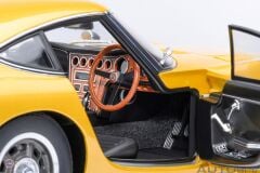 1:18 1967 Toyota 2000GT