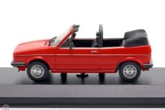 1:43 Maxichamps 1979 Volkswagen Golf I Convertible - red