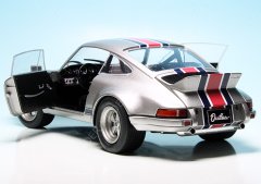 1:18 1973 Porsche 911 RSR Backdating Outlaw