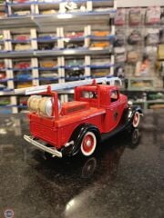 KUTUSUZ MODEL 1:18 Solido 1936 Ford V8 Pickup Beverly Hills İtfaiye