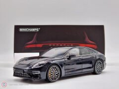 1:18 2020 PORSCHE PANAMERA TURBO S Blue Metallic