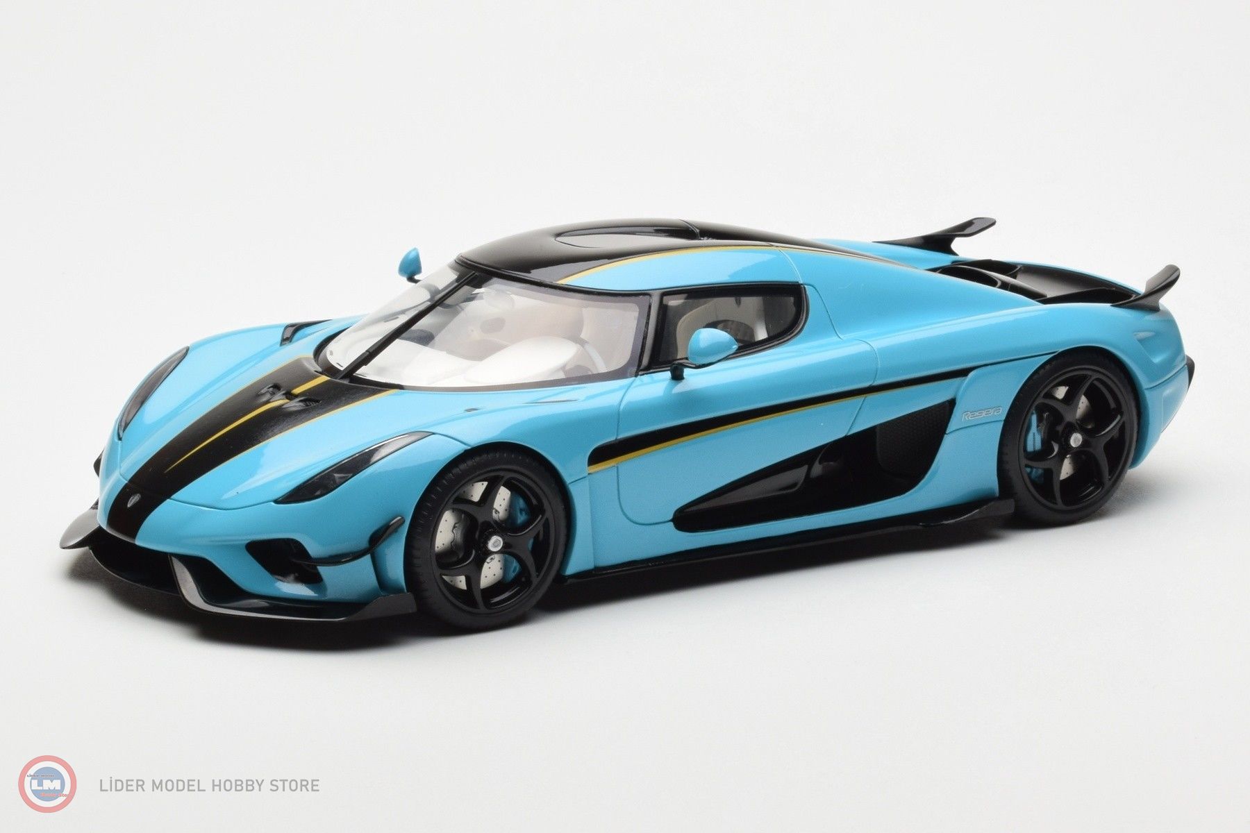 1:18 2021 KOENIGSEGG REGERA -TURQUOISE BLUEBLACK