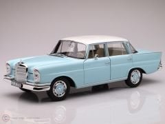 1:18 1965 Mercedes Benz 220 S Heckflosse W111