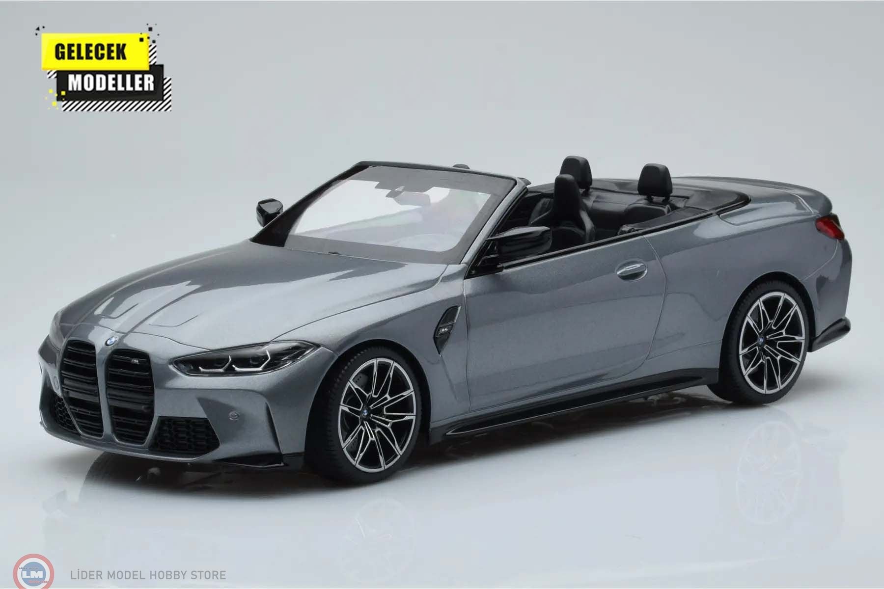 1:18 Minichamps 2020 BMW M4 Cabriolet Grey