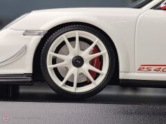 1:18 2011 Porsche 911 (997) GT3 RS 4.0