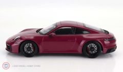 1:18 2020 Porsche 911 CARRERA 4 GTS