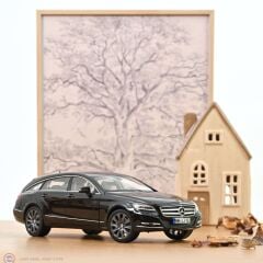 1:18 Norev 2011 Mercedes Benz CLS Shooting Brake
