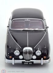1:18 KK Scale 1962 Daimler 250 V6