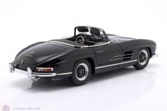 1:18 CMC 1957 Mercedes Benz 300 SL W198 Softtop Open