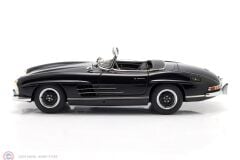 1:18 CMC 1957 Mercedes Benz 300 SL W198 Softtop Open