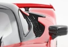 1:18 BBR Ferrari F80 Rosso Corsa - silver wheels &showcase