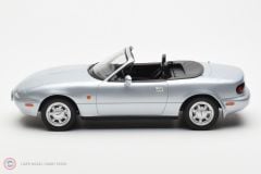 1:18 1989 Mazda MX-5