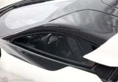 1:18 BBR Ferrari F80 carbon optional Bianco Italia - bicolor wheels silver