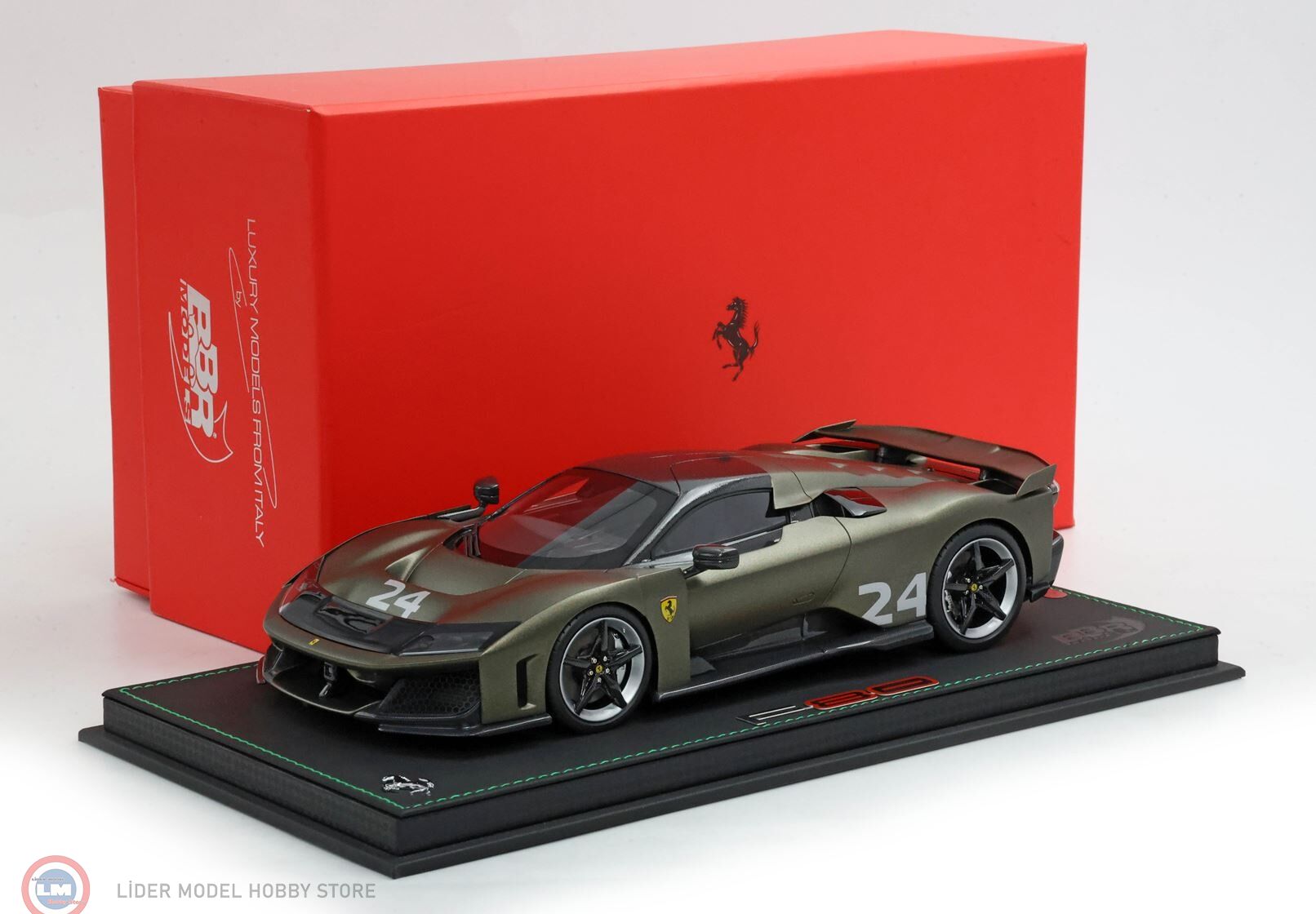 1:18 BBR Ferrari F80 carbon optional race #24 Verde Masoni Opaco