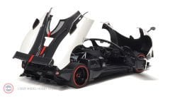 1:18 2009 PAGANI ZONDA 5 CINQUE ROADSTER