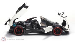 1:18 2009 PAGANI ZONDA 5 CINQUE ROADSTER
