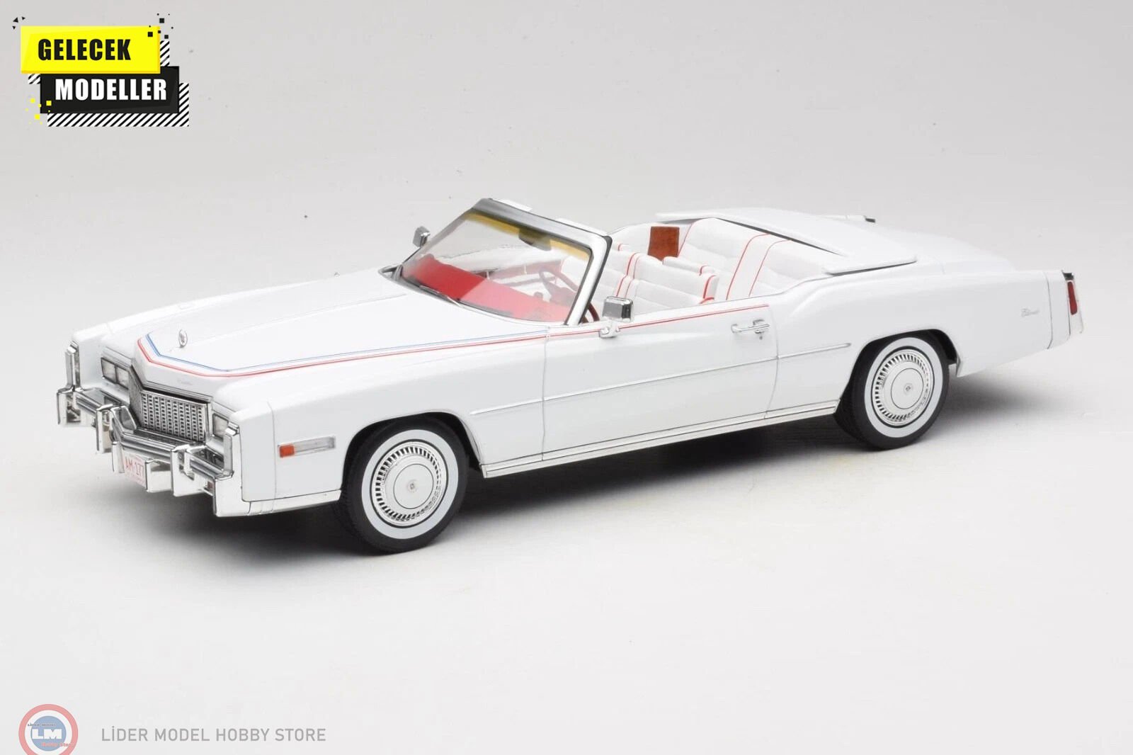 1:18 MCG 1976 Cadillac Eldorado Convertible