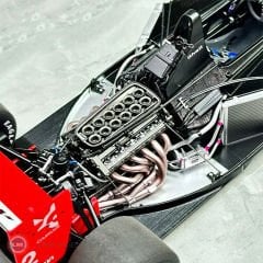 1:18 AUTOART McLAREN HONDA MP46 Ayrton Senna  1 JAPANESE GP 1991   (with Mclaren Logo)